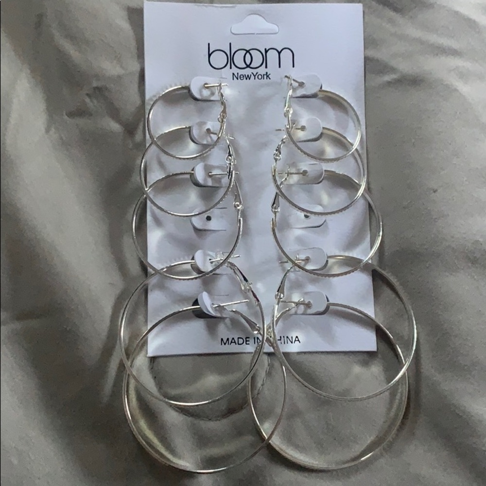 Bloom New York hoop set / earrings
